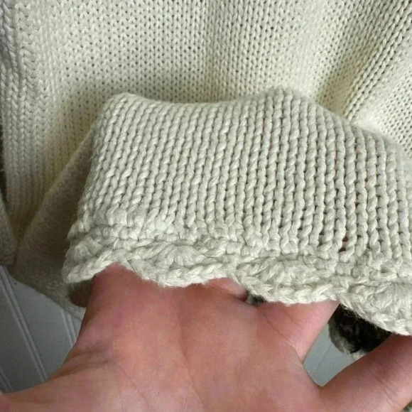 Vintage Jennifer Reed knitted by hand floral scallop hem sweater size large - Picture 10 of 10